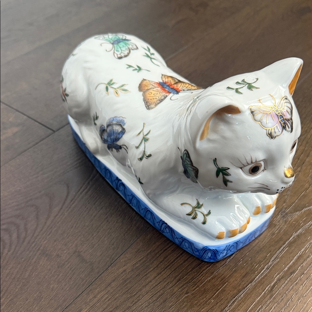 Vintage Frederick Cooper Chicago Large Hand Painted Cat with Butterflies - Picture 6 of 13